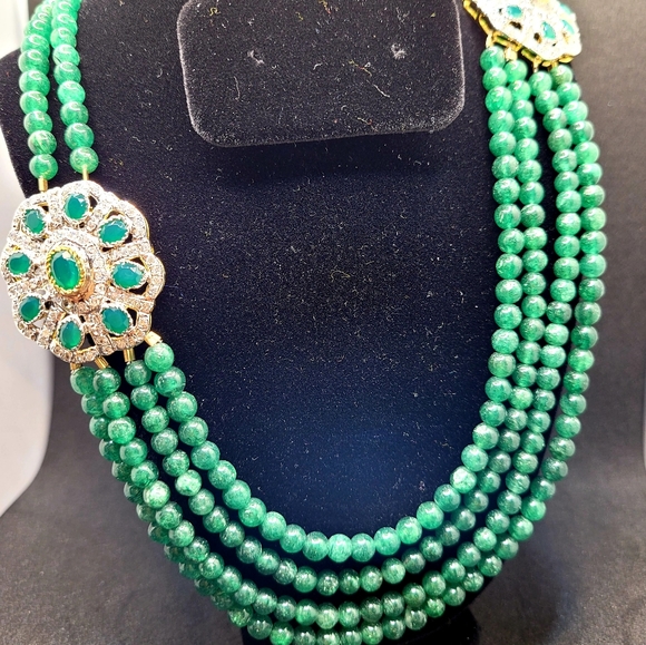 NATURAL 4 STRAND GREEN EMERALD ROUND BEADS NECKLAC - Picture 2 of 10